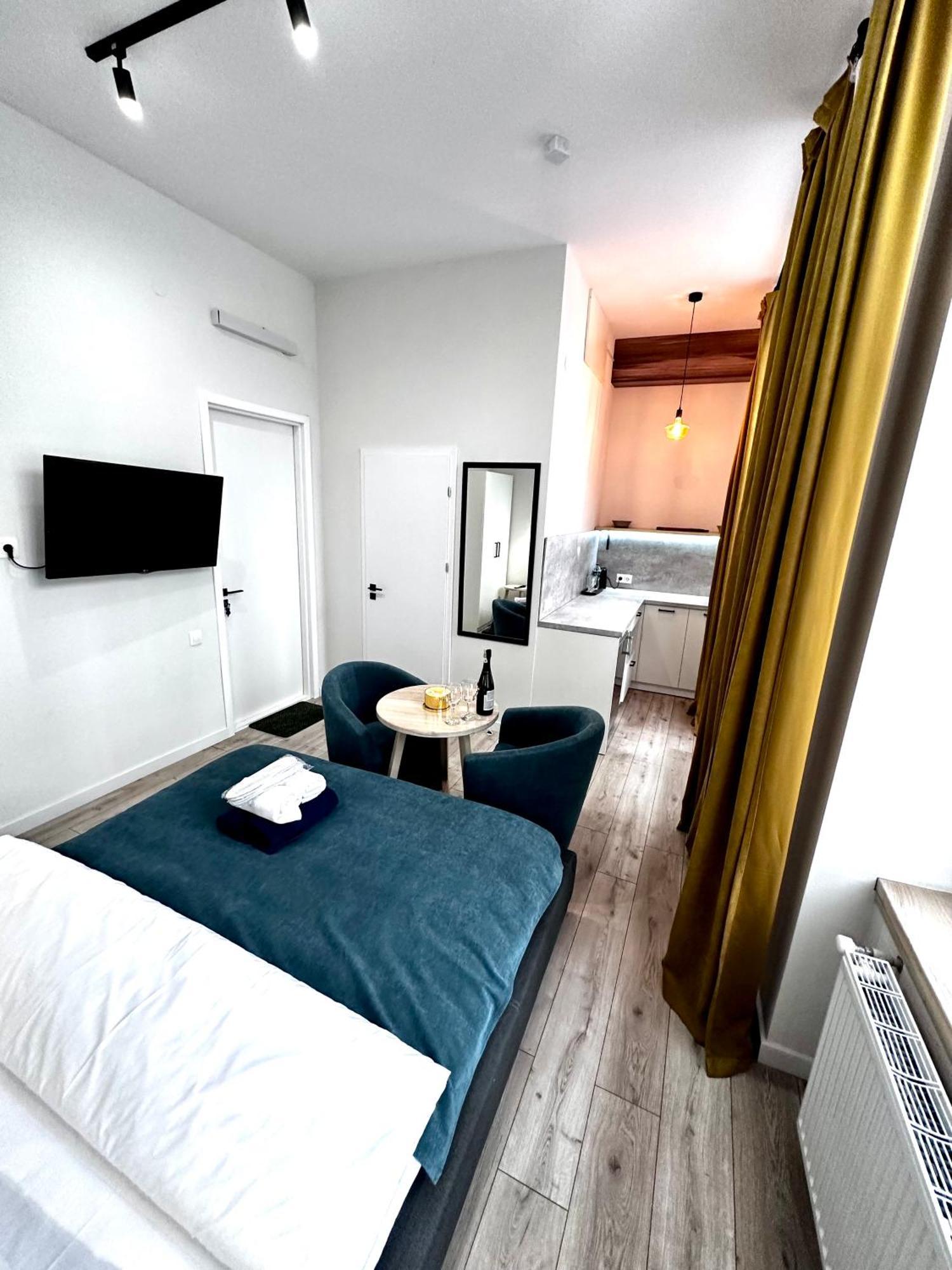 Hotel Gallery 21 Liov Exterior foto