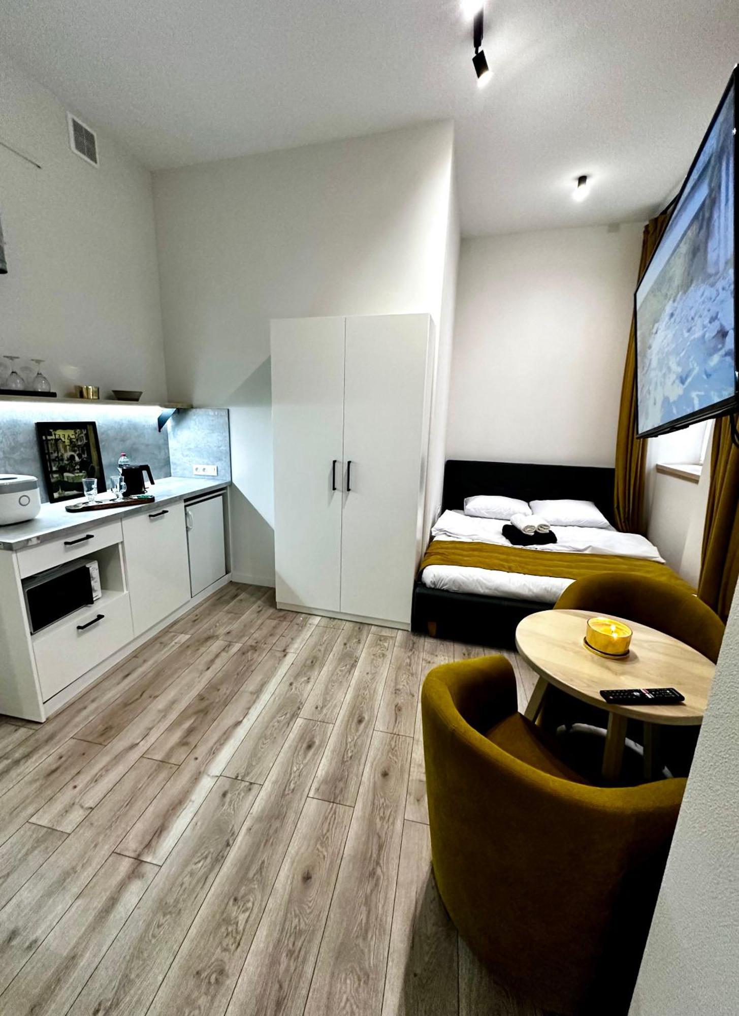 Hotel Gallery 21 Liov Exterior foto
